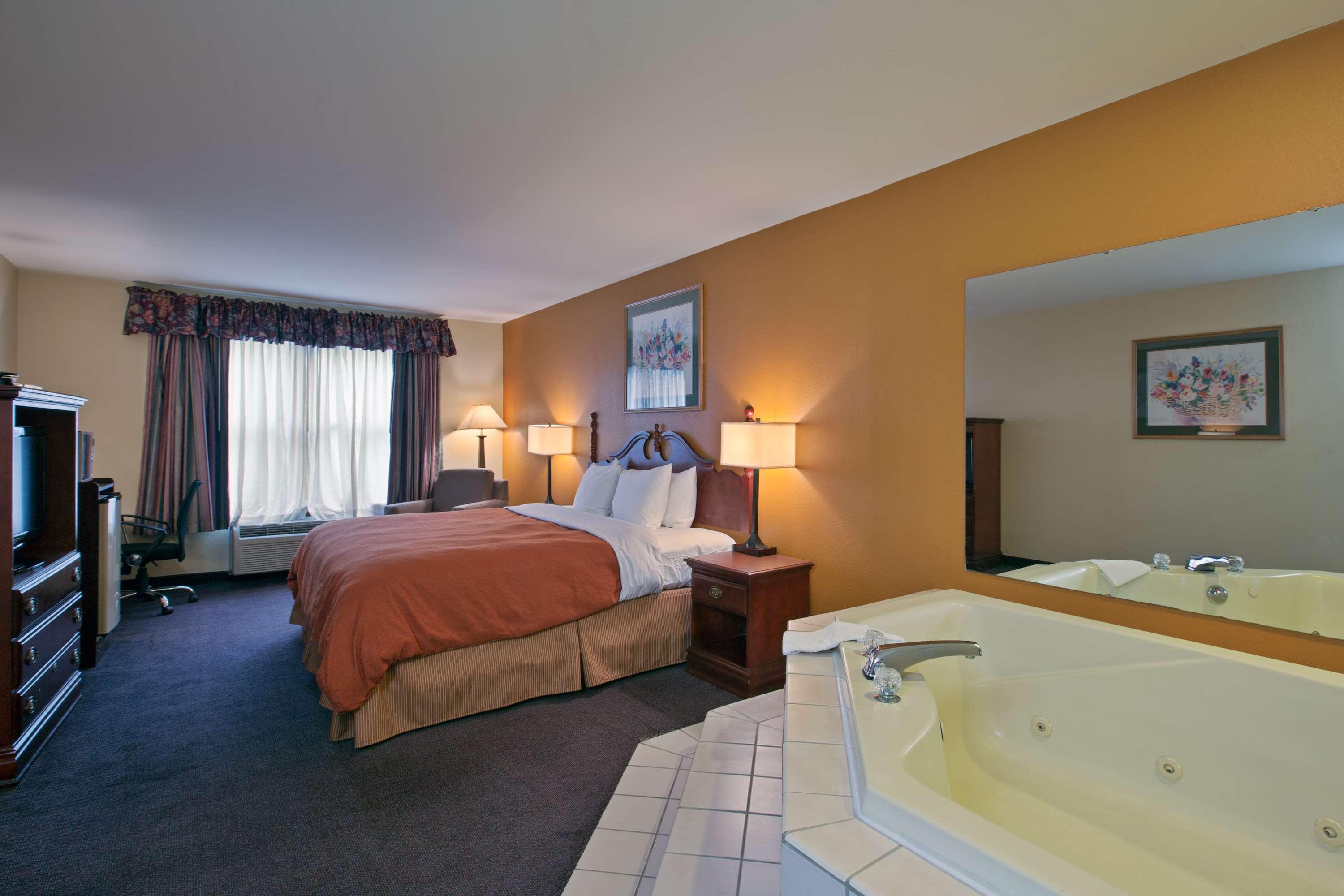 Country Inn & Suites By Radisson, Richmond I-95 South, Va Bellwood Kültér fotó